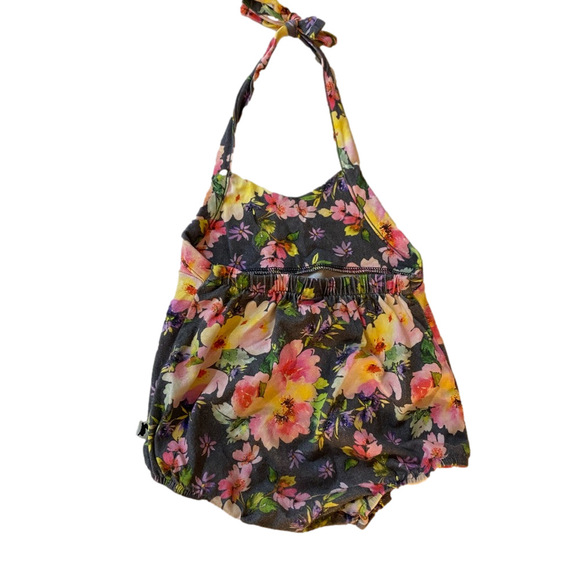 Little and lovely floral romper 6-12 months - Picture 4 of 6